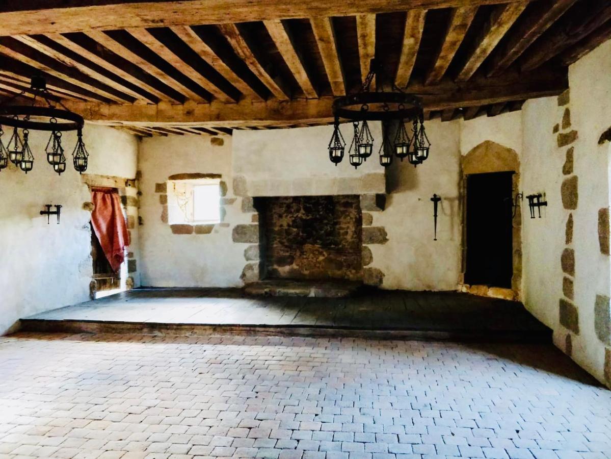 Chateau De Montautre Fromental Bagian luar foto